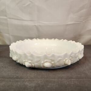 Fenton White Milk Glass Cabbage Rose 7" Ashtray